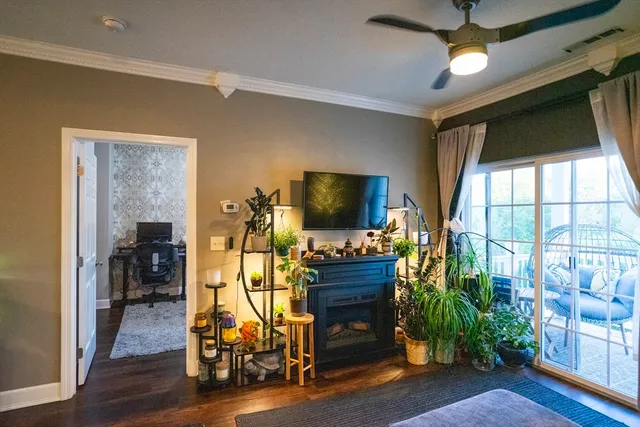 $399,000 | 19 Hampshire Road, Unit 304, Methuen, MA 01844