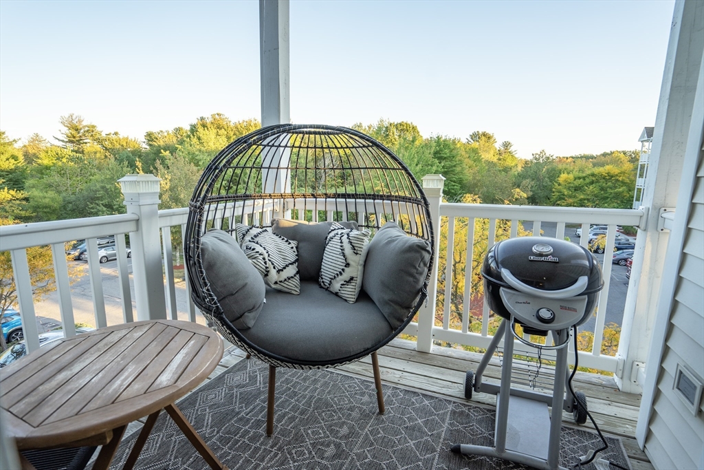 19 Hampshire Road, Unit 304 Methuen, MA 01844 - Photo 12 of 23