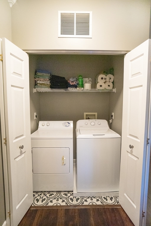 19 Hampshire Road, Unit 304 Methuen, MA 01844 - Photo 20 of 23