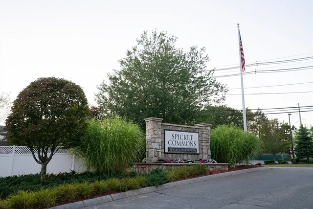 $399,000 | 19 Hampshire Road, Unit 304, Methuen, MA 01844