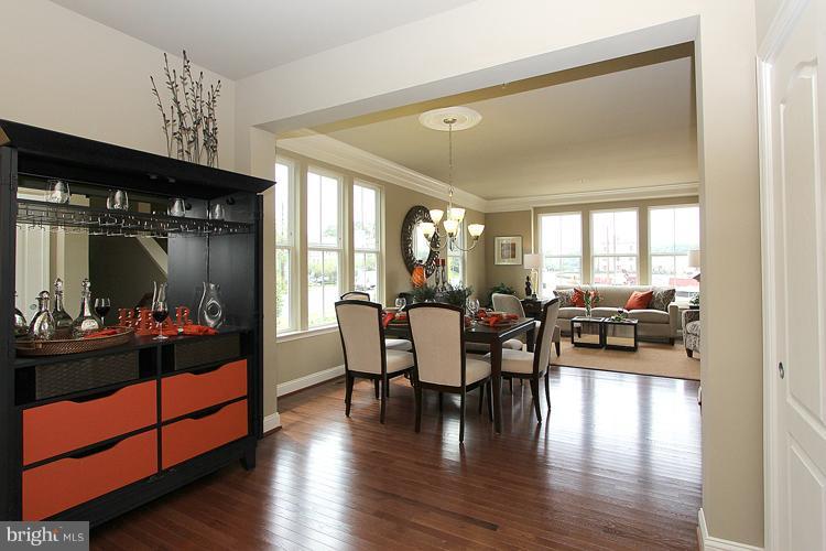 14401 Vedanta Way Silver Spring, MD 20906 - Photo 11 of 30 Dining Room