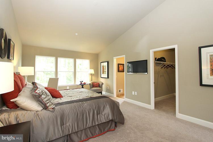 14401 Vedanta Way Silver Spring, MD 20906 - Photo 18 of 30 Bedroom (Master)