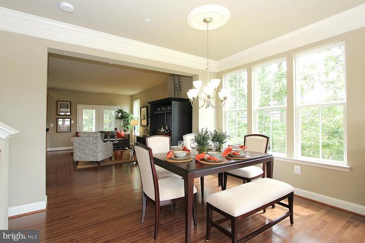 14401 Vedanta Way Silver Spring, MD 20906 - Photo 10 of 30 Dining Room