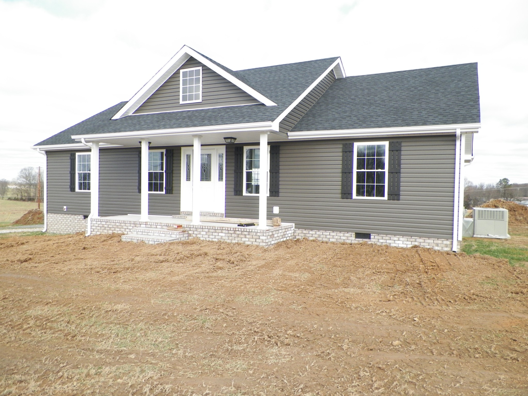 374 Jack Porter Road Lafayette, TN 37083 - Photo 1 of 8 Gallery Image 1