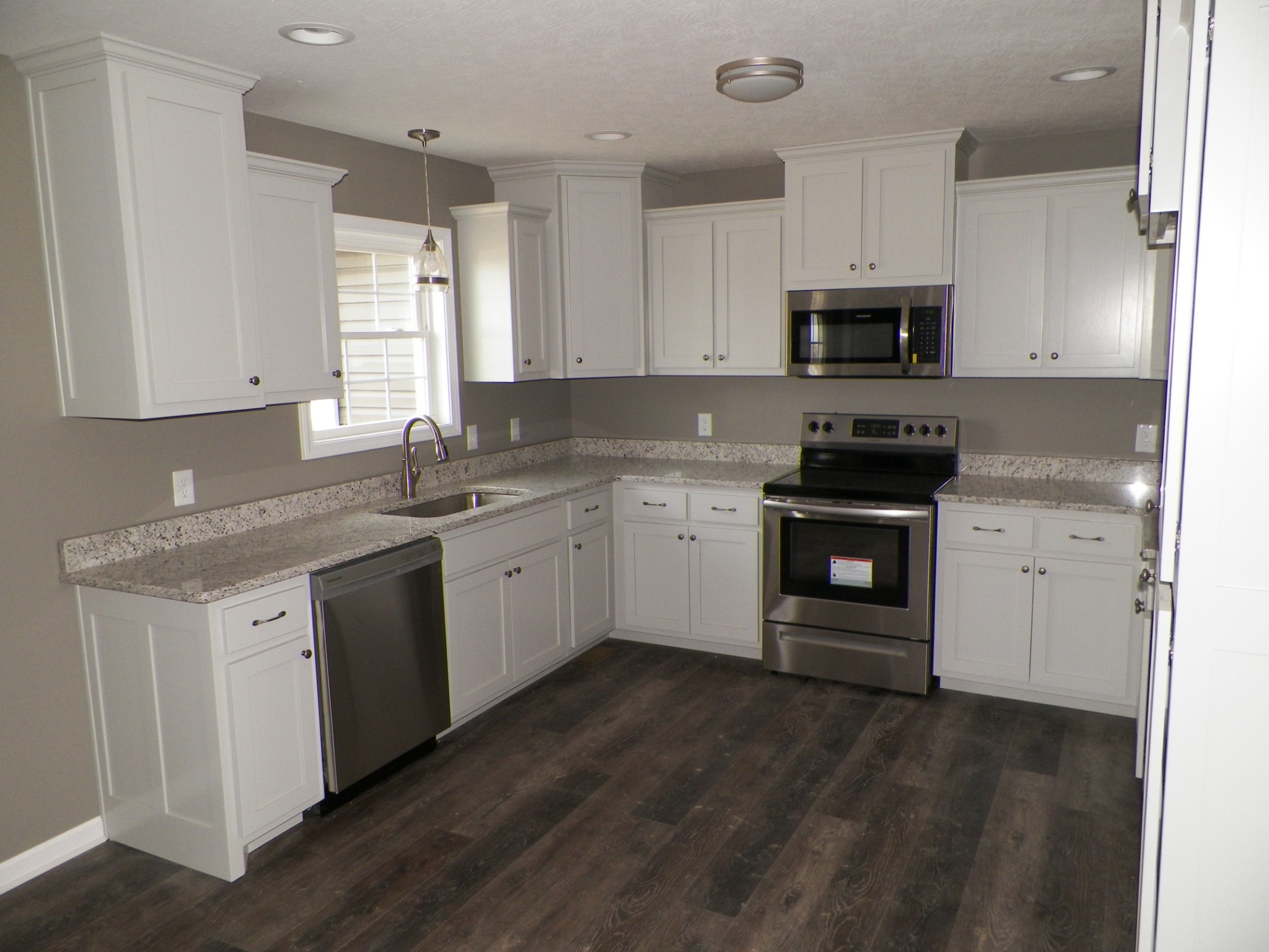 374 Jack Porter Road Lafayette, TN 37083 - Photo 3 of 8 Gallery Image 3
