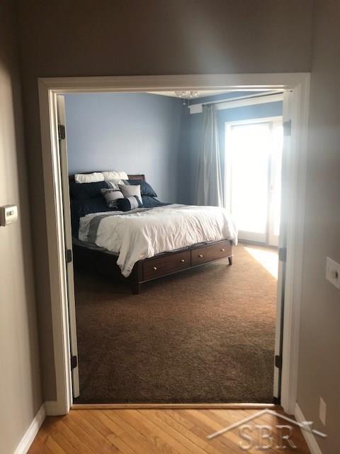 2452 Wheeler Road Bay City, MI 48706 - Photo 14 of 34 Hallway to Master
