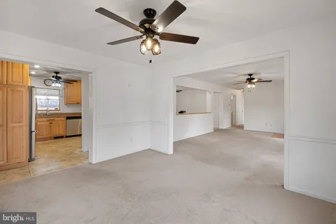 $590,000 | 3172 Dupont Parkway, Odessa, DE 19730