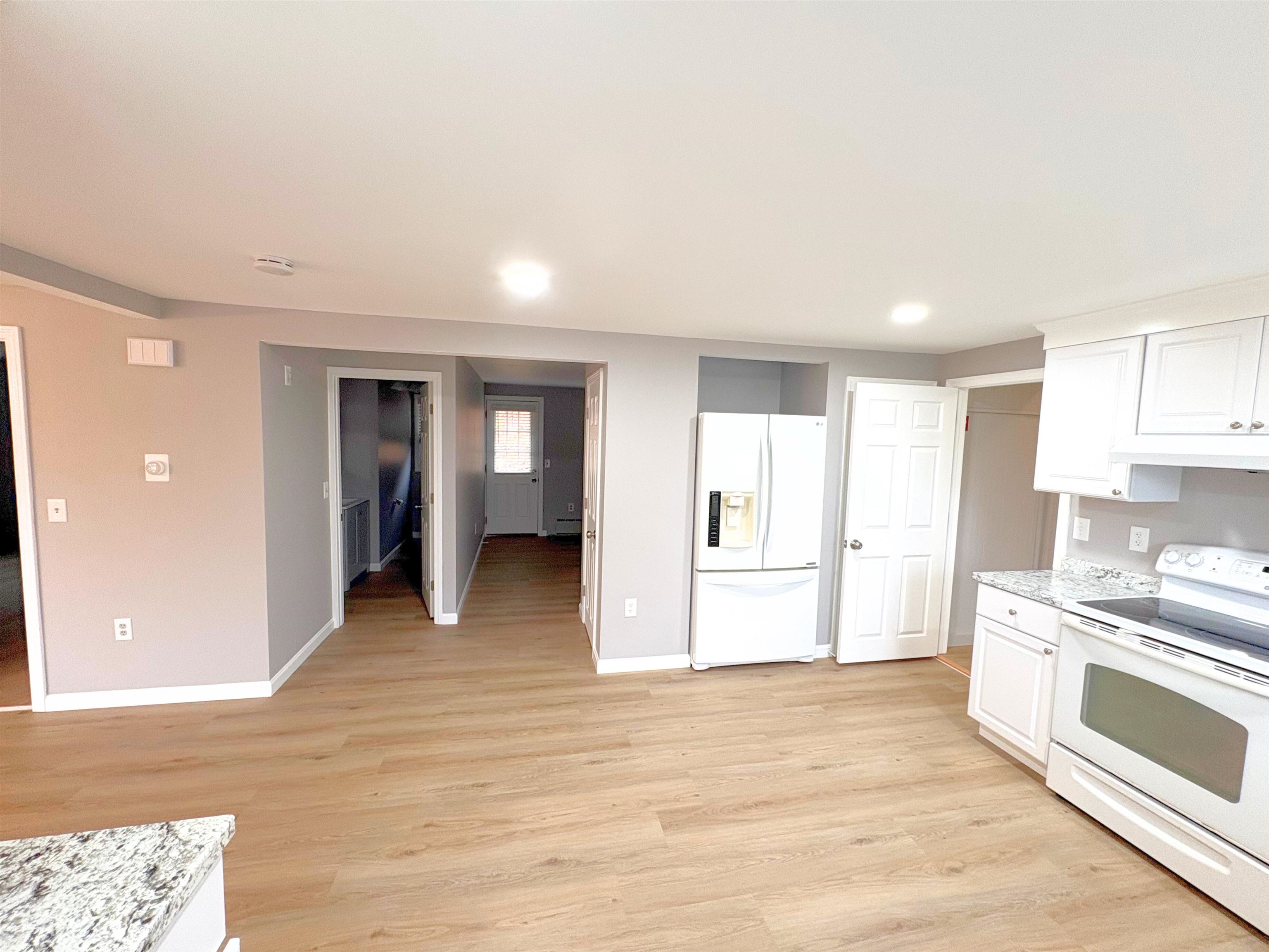 11 Monadnock Street Nashua, NH 03064 - Photo 6 of 18