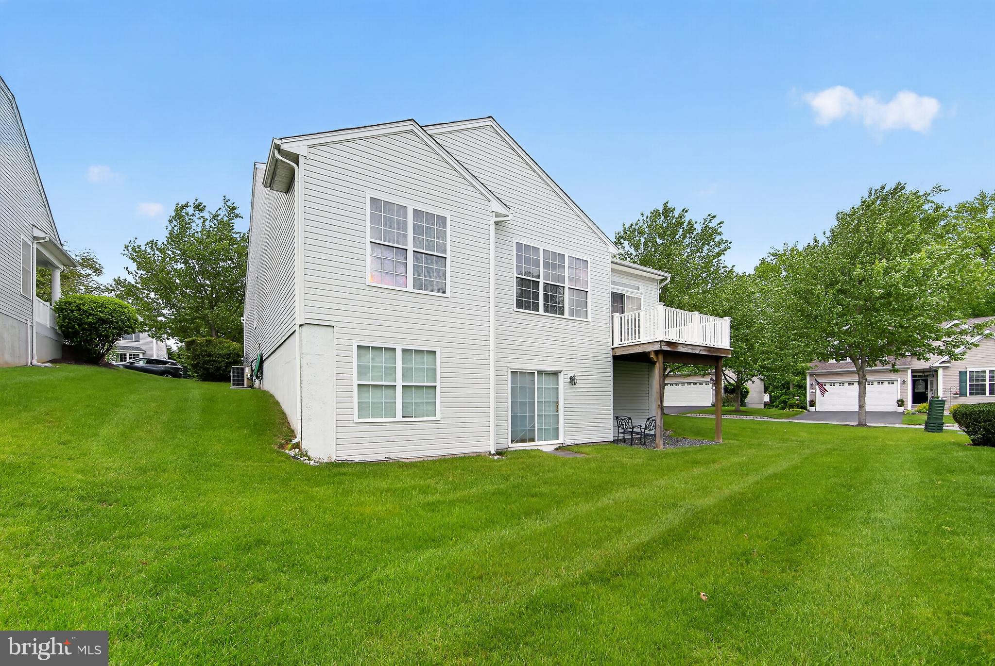 3508 Beechwood Road Garnet Valley, PA 19060 - Photo 3 of 33