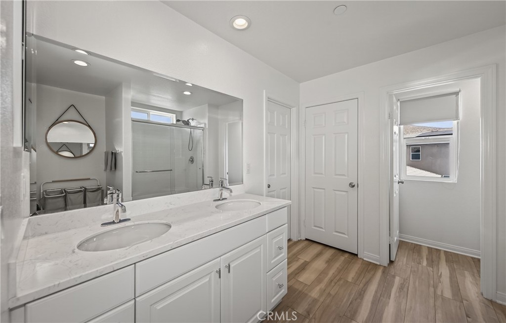 20065 Curaco Court Riverside, CA 92507 - Photo 22 of 37 Master Bathroom