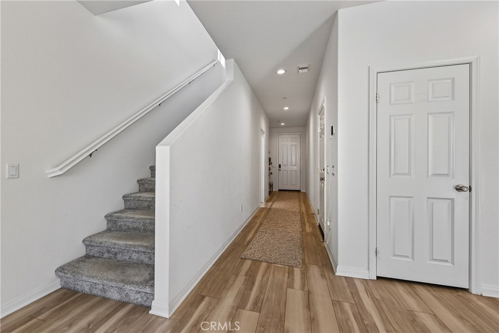 20065 Curaco Court Riverside, CA 92507 - Photo 7 of 37 Entry / Hall Stairway