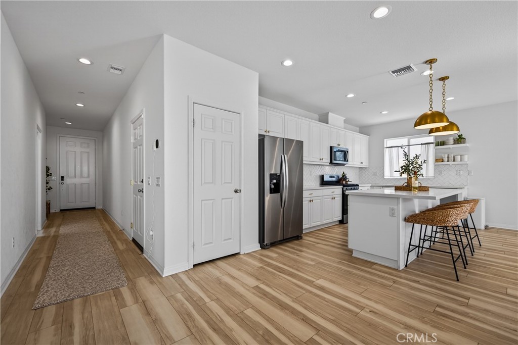 20065 Curaco Court Riverside, CA 92507 - Photo 8 of 37 kitchen