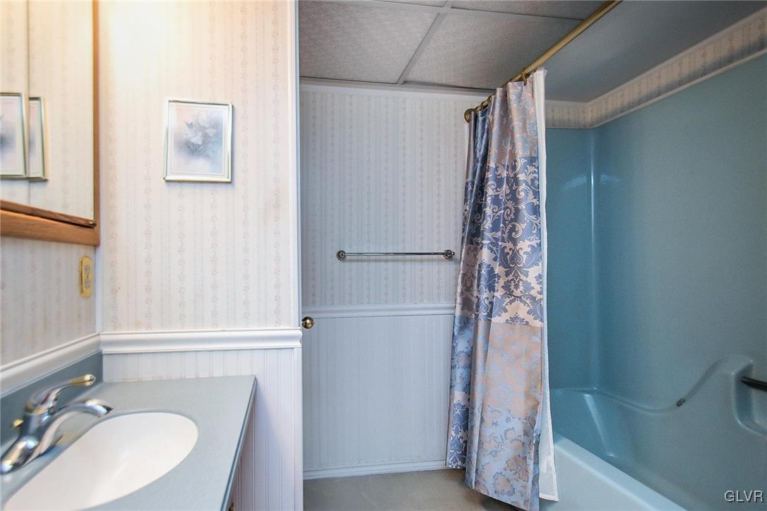 1919 Brickyard Road Allentown, PA 18104 - Photo 26 of 44 Gallery Image 26