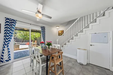 $549,900 | 5661 Lake Park Way, Unit 6, La Mesa, CA 91942