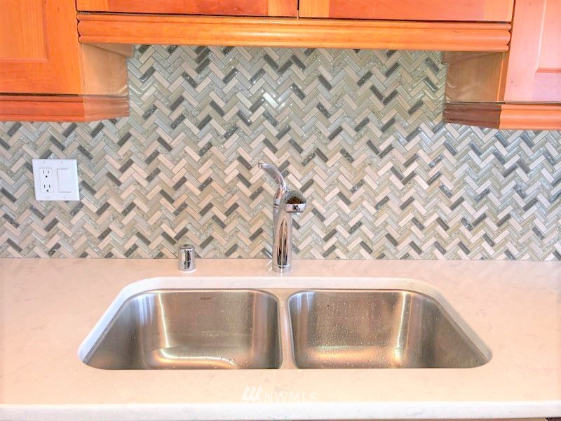 520 Maple Street, Unit 103 Edmonds, WA 98020 - Photo 18 of 29 Gallery Image 18