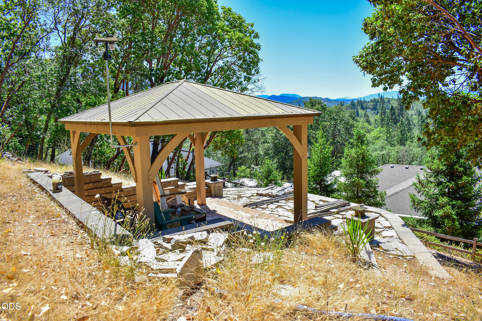 799 Three Pines Road Grants Pass, OR 97526 - Photo 6 of 40