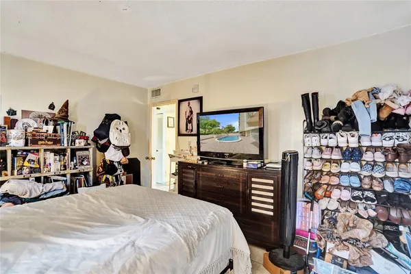 $199,900 | 1225 Northeast 124th Street, Unit 49C, North Miami, FL 33161