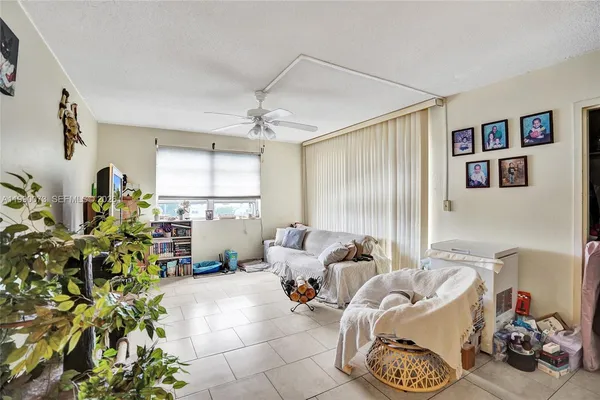 $199,900 | 1225 Northeast 124th Street, Unit 49C, North Miami, FL 33161