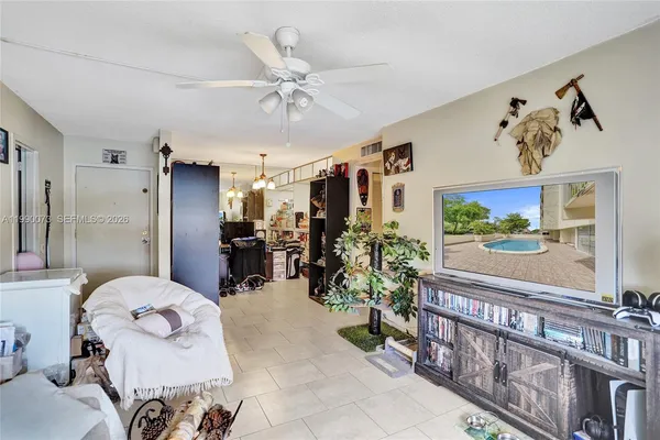 $199,900 | 1225 Northeast 124th Street, Unit 49C, North Miami, FL 33161