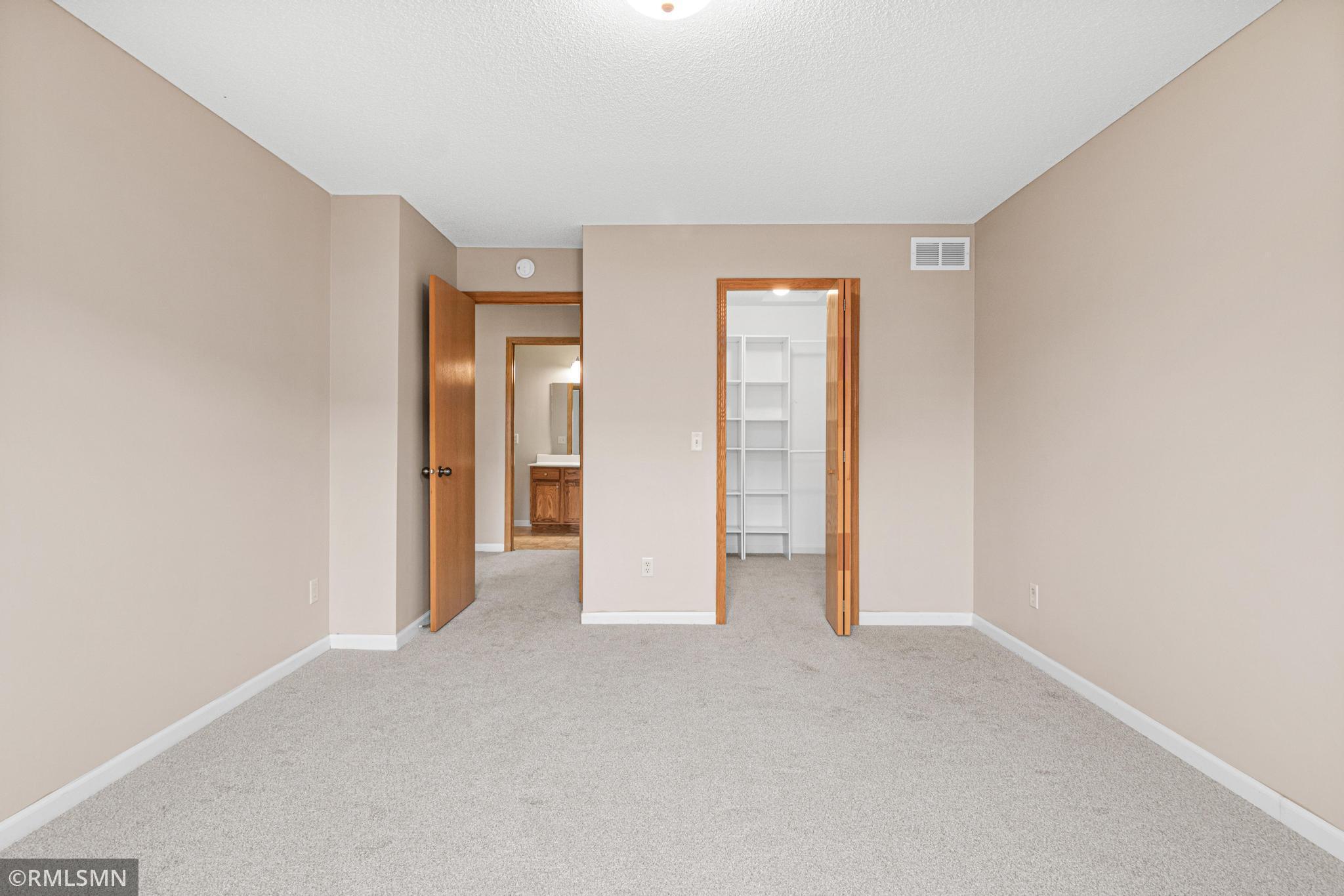 1900 Hawthorne Point Hudson, WI 54016 - Photo 27 of 35