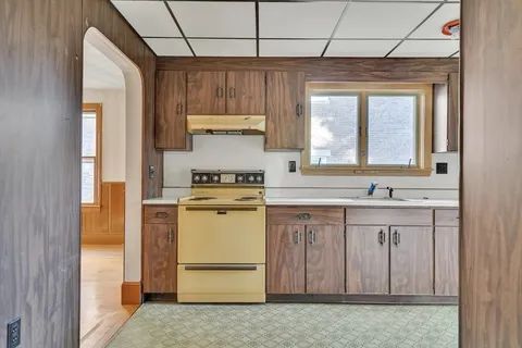 $1,525,000 | 30 Dudley Street, Cambridge, MA 02140