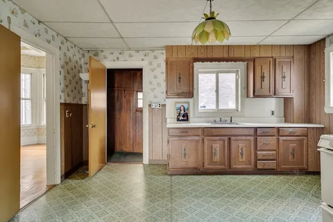 $1,525,000 | 30 Dudley Street, Cambridge, MA 02140