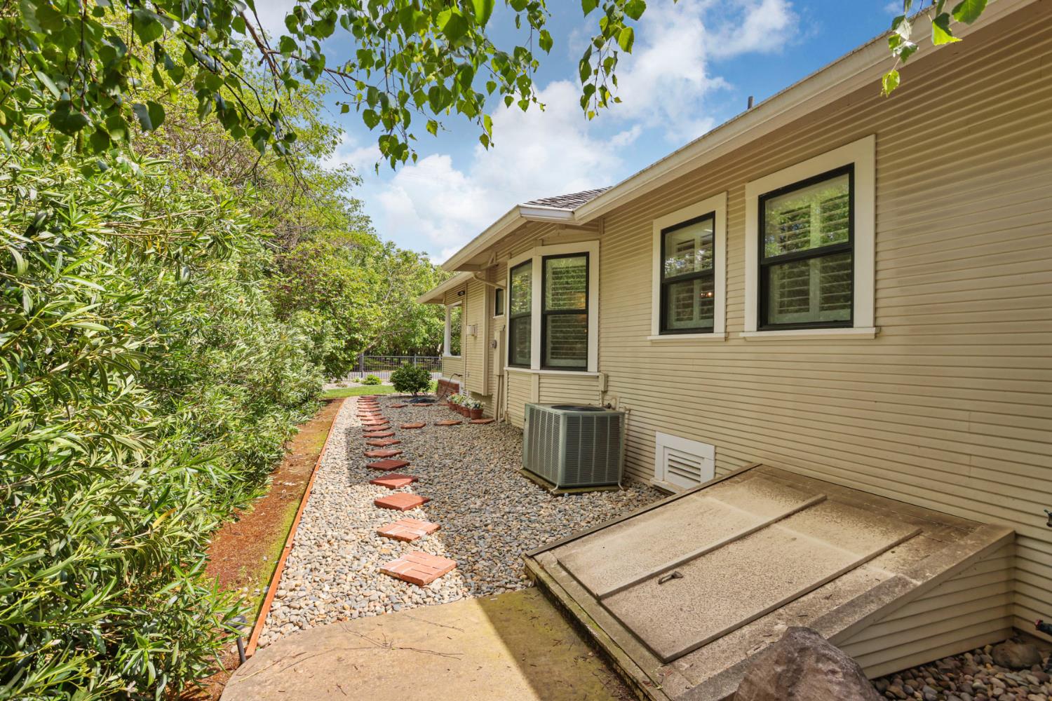 7401 Cox Road Linden, CA 95236 - Photo 38 of 65
