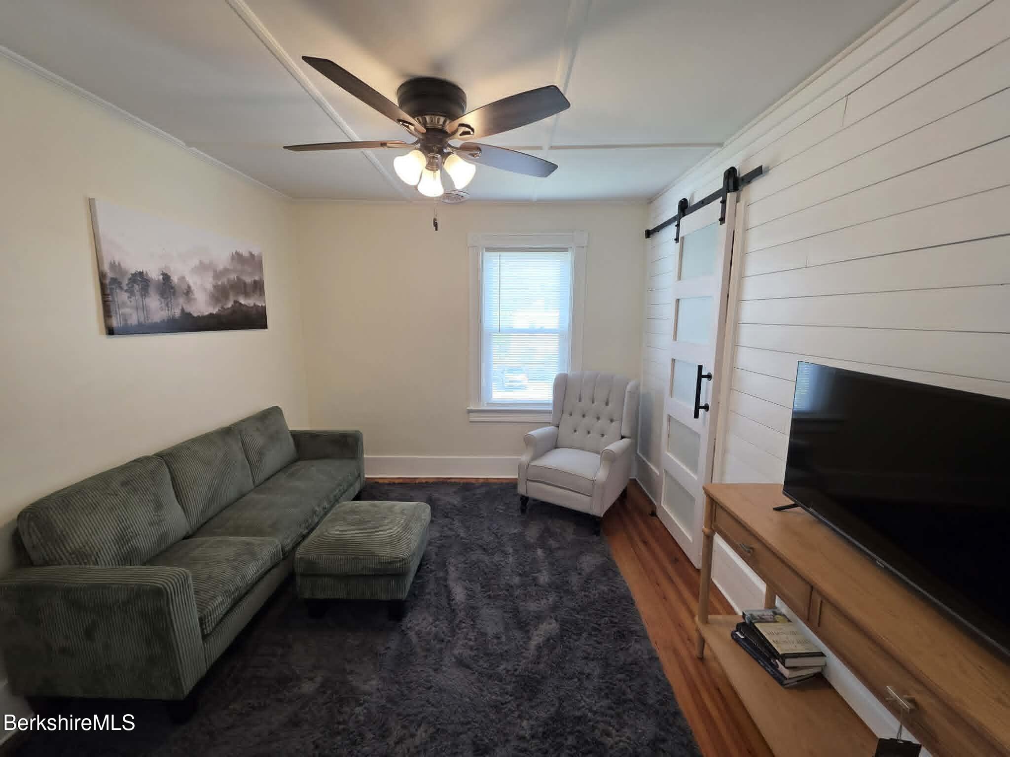 40 East Jordan Street, Unit 3 Adams, MA 01220 - Photo 7 of 18 Living room