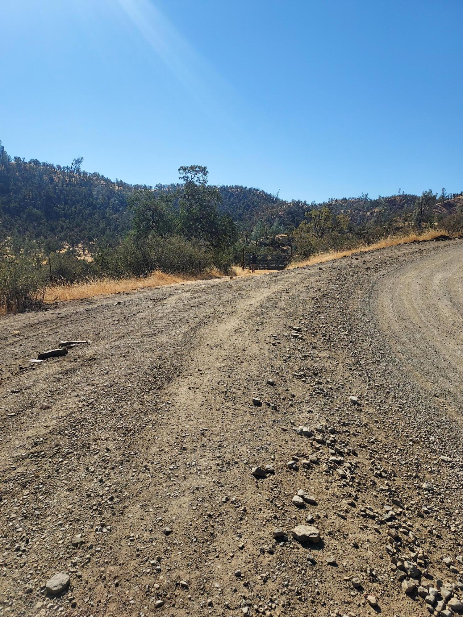 177 Fiddlers Road Igo, CA 96047 - Photo 6 of 26 a view of lake and mountain