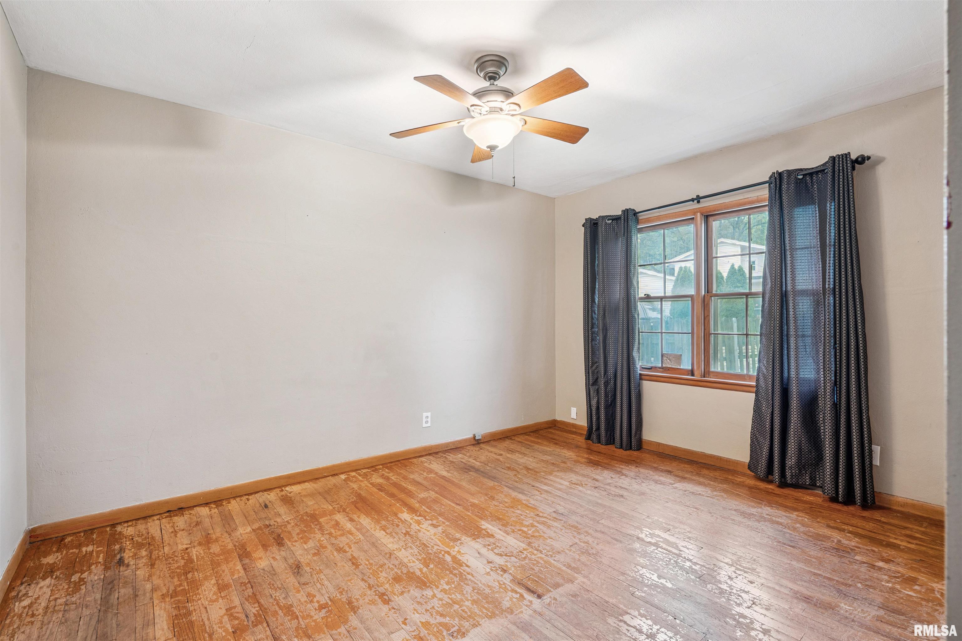 1704 Jersey Ridge Road Davenport, IA 52803 - Photo 11 of 25 Gallery Image 11