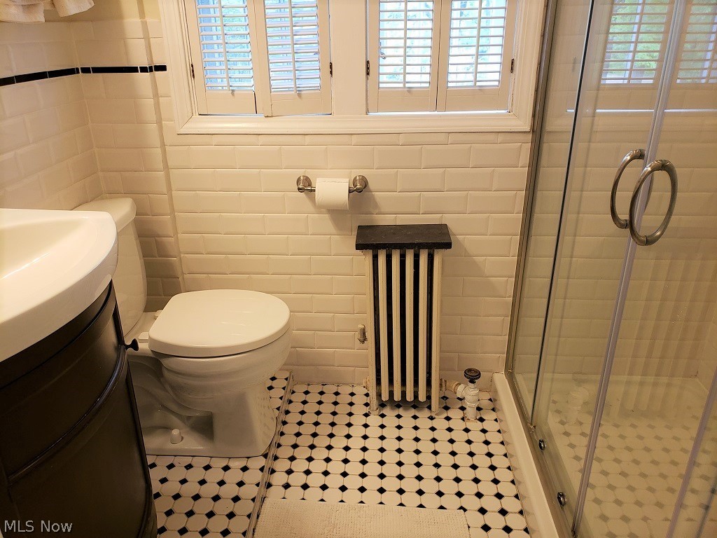 1709 Cumberland Road Cleveland, OH 44118 - Photo 19 of 33 Gallery Image 19
