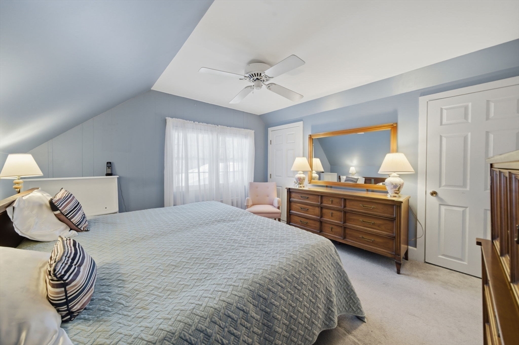 19 Indian Hill Road Woburn, MA 01801 - Photo 23 of 32