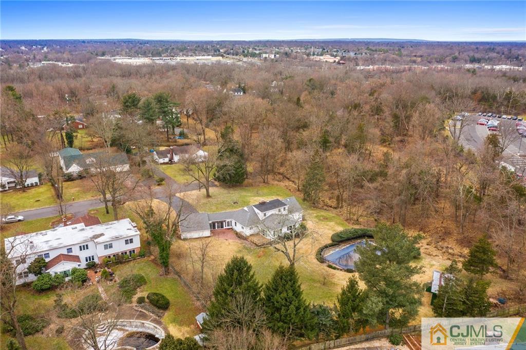 10 Orchard Road Piscataway, NJ 08854 - Photo 3 of 24 Gallery Image 3
