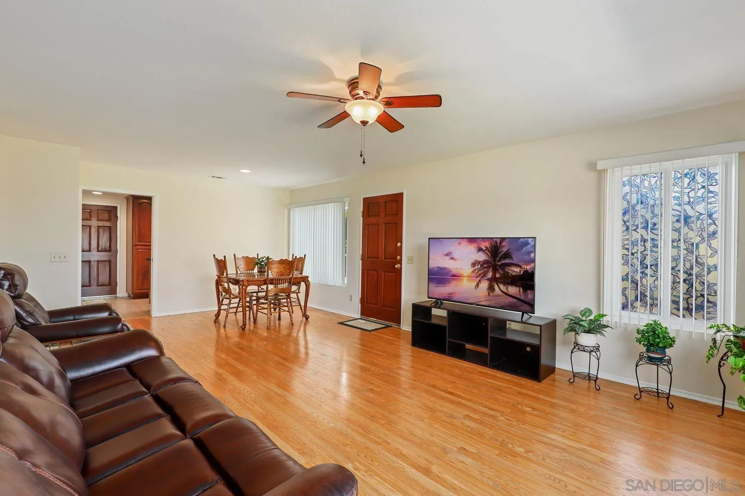 4322 Dowitcher Way Oceanside, CA 92057 - Photo 14 of 27 Gallery Image 14