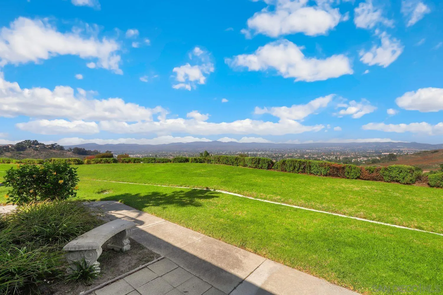4322 Dowitcher Way Oceanside, CA 92057 - Photo 3 of 27 Gallery Image 3
