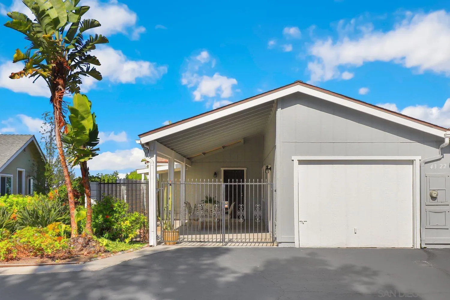4322 Dowitcher Way Oceanside, CA 92057 - Photo 4 of 27 Gallery Image 4