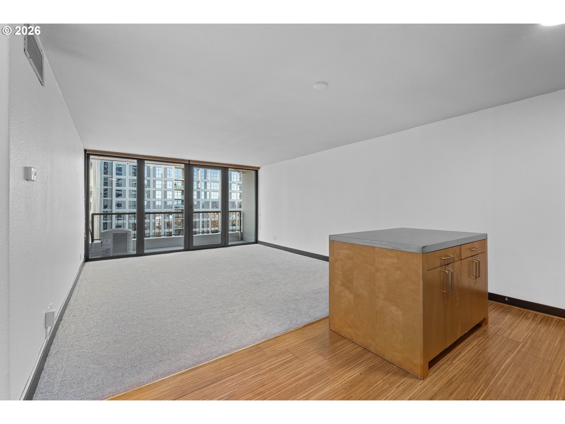 255 Southwest Harrison Street, Unit 15C Portland, OR 97201 - Photo 6 of 41 Living Room