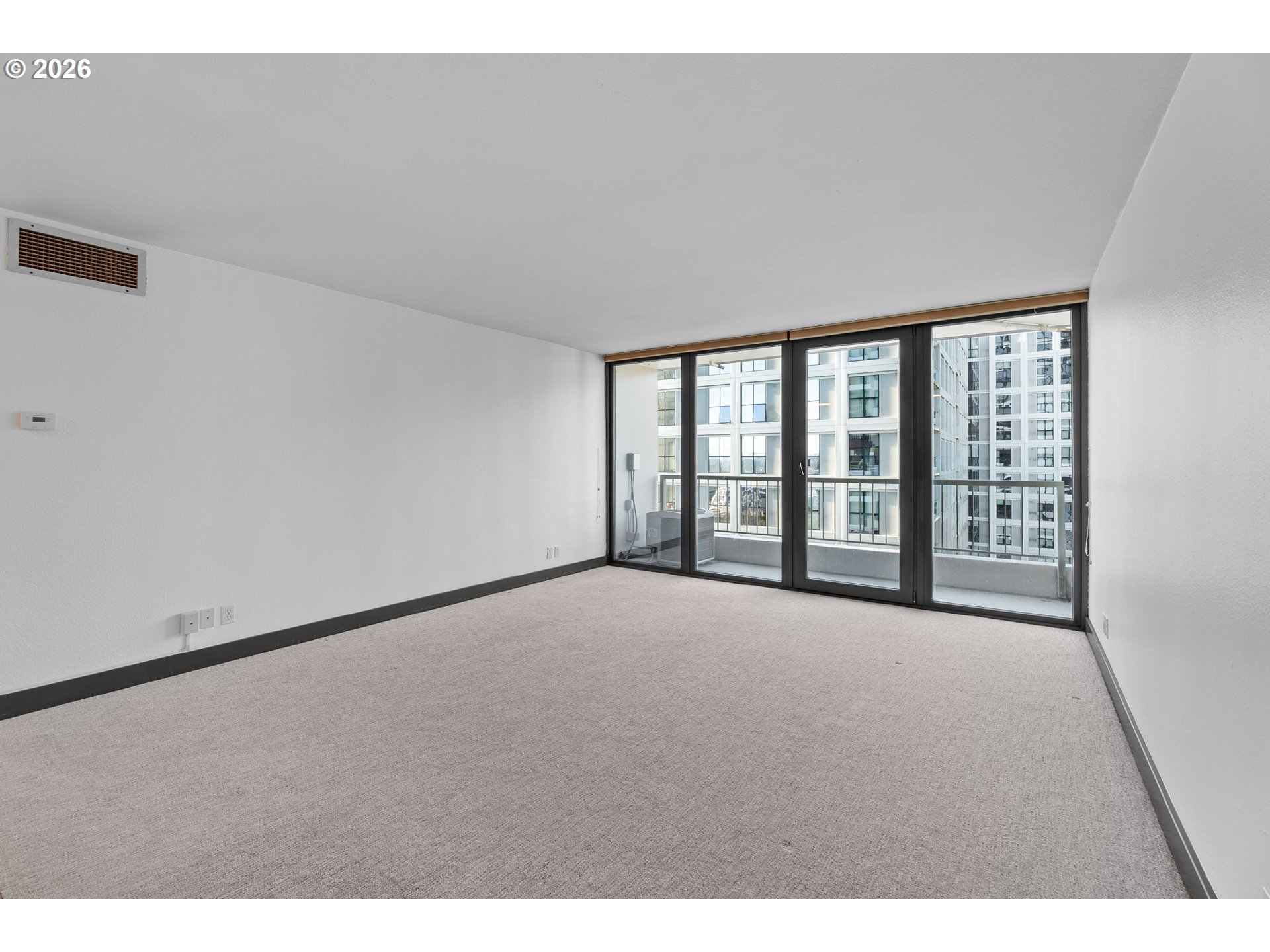 255 Southwest Harrison Street, Unit 15C Portland, OR 97201 - Photo 8 of 41 Living Room