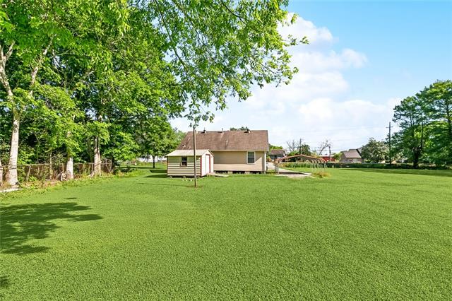 1558 Bayou Road St. Bernard, LA 70085 - Photo 5 of 12