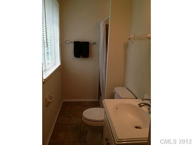 2230 Rice Planters Road Charlotte, NC 28273 - Photo 15 of 16 Gallery Image 15