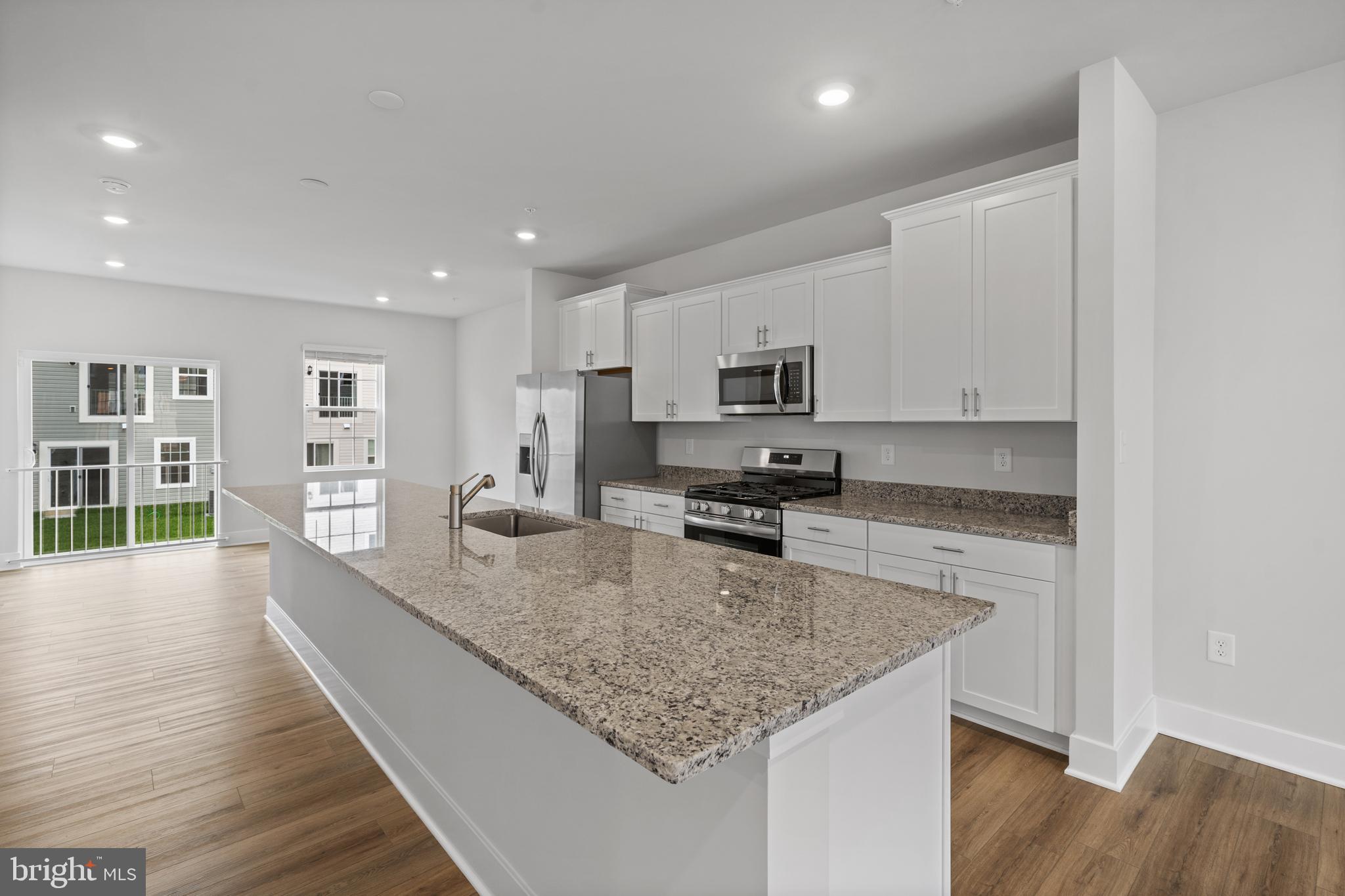 23635 Goodwill Way California, MD 20619 - Photo 10 of 29 Kitchen