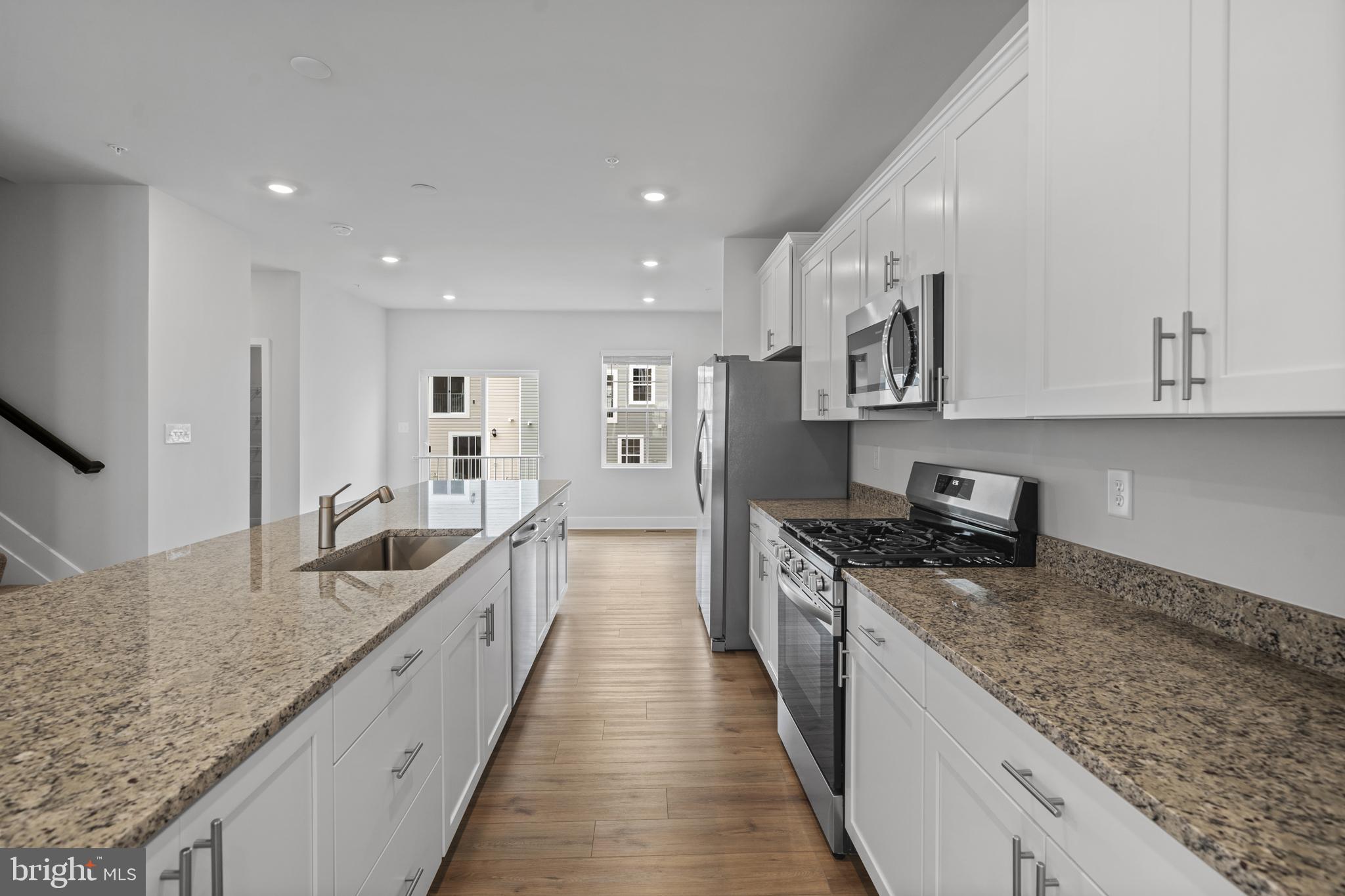 23635 Goodwill Way California, MD 20619 - Photo 8 of 29 Kitchen