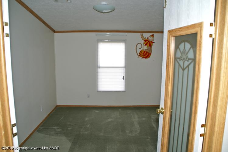 5816 Brickplant Road Amarillo, TX 79124 - Photo 11 of 20 Master Sitting
