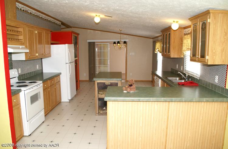 5816 Brickplant Road Amarillo, TX 79124 - Photo 14 of 20 Kitchen