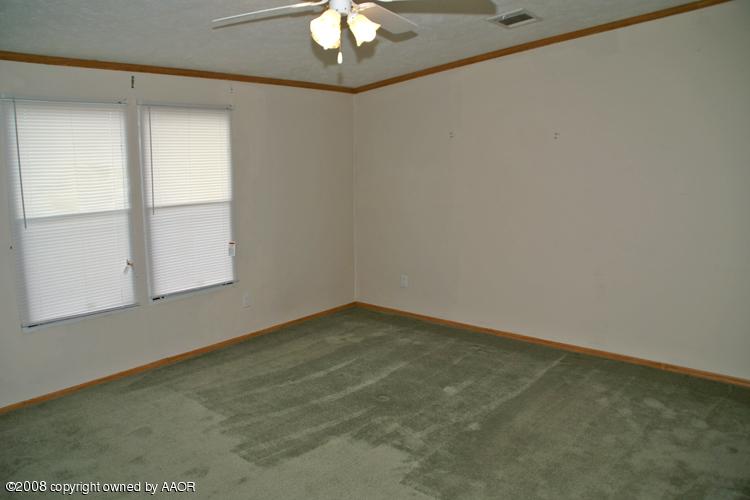5816 Brickplant Road Amarillo, TX 79124 - Photo 6 of 20 Bedroom 2