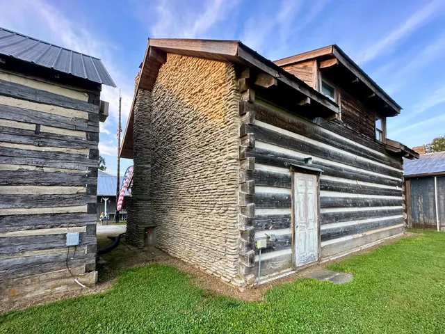 $124,900 | 55 Duck Creek Crossing, Metamora, IN 47030