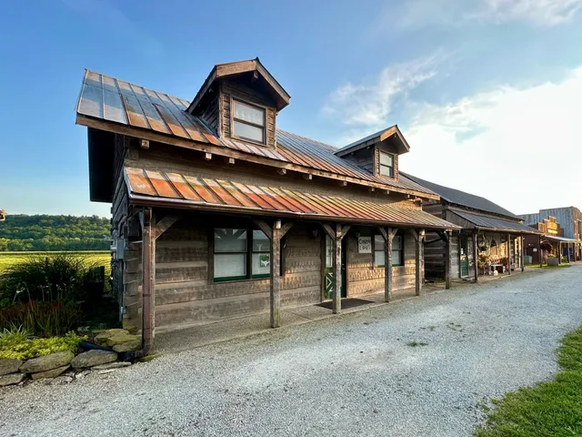 $124,900 | 55 Duck Creek Crossing, Metamora, IN 47030