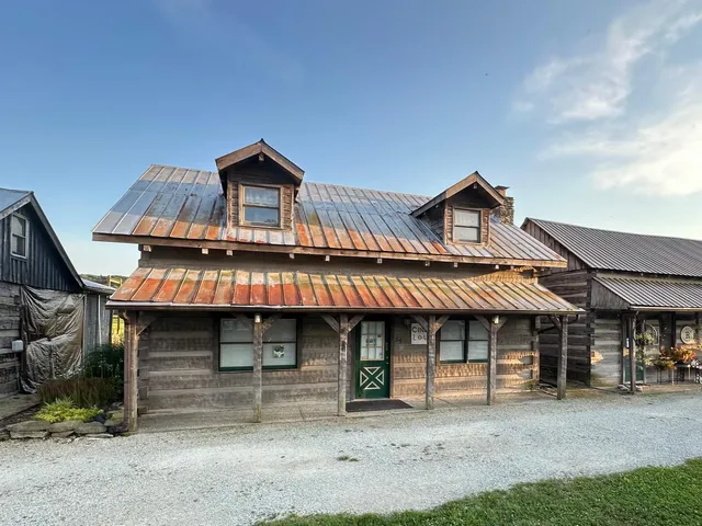 $119,900 | 55 Duck Creek Crossing, Metamora, IN 47030