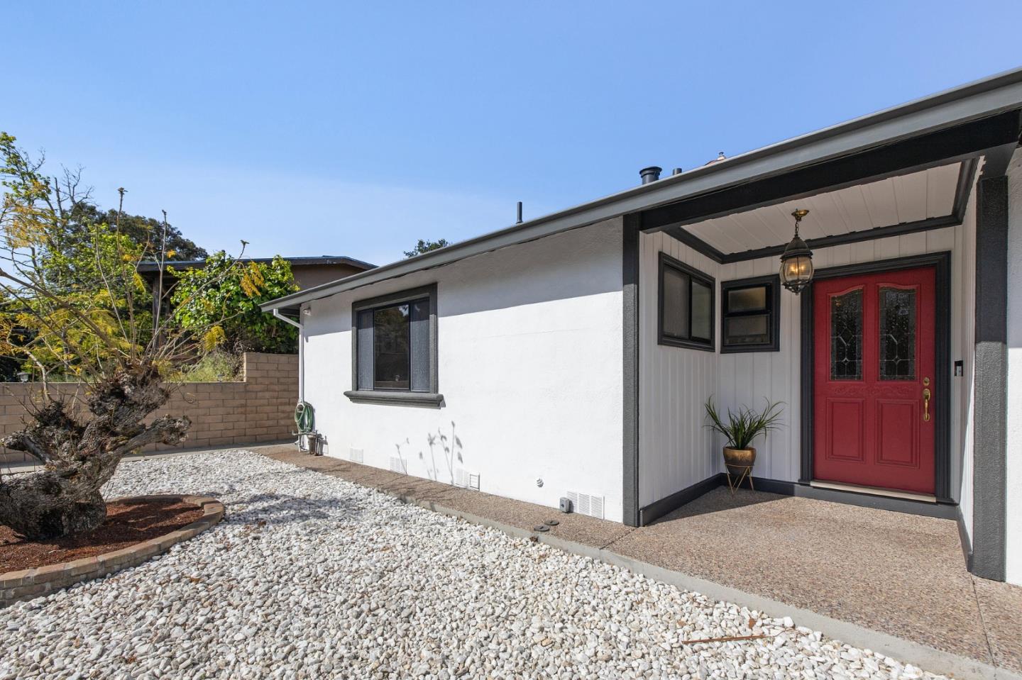1302 North Road Belmont, CA 94002 - Photo 8 of 56 Gallery Image 8