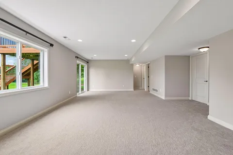 $650,000 | 2715 Fieldstone Drive, Victoria, MN 55386